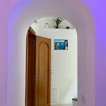 Posterus 5 * Capri