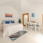 Posterus 5 Dom wakacyjny Capri